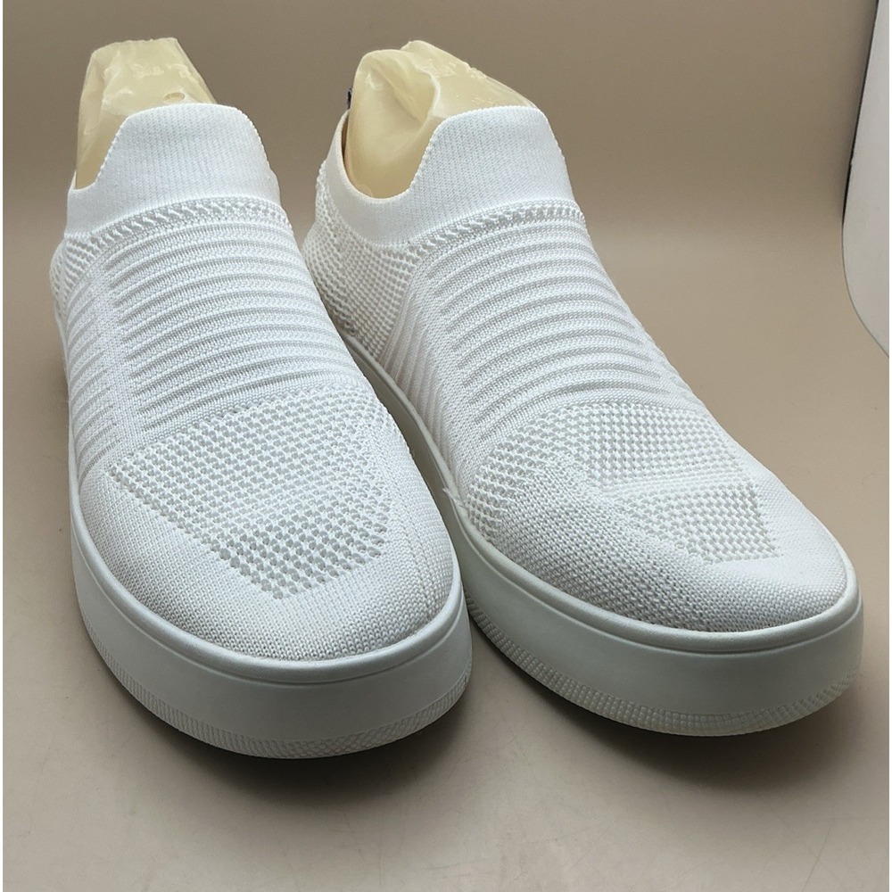 Steve Madden Women's Shoes Sneakers 8.5 Slip-On Casual Fashion‎ Knit White